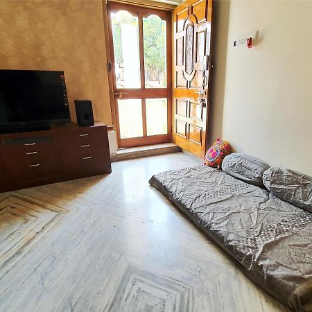 Aditya Premium Homestay- Furnished Air Conditioned- 2Bhk Dzsabalpur Kültér fotó