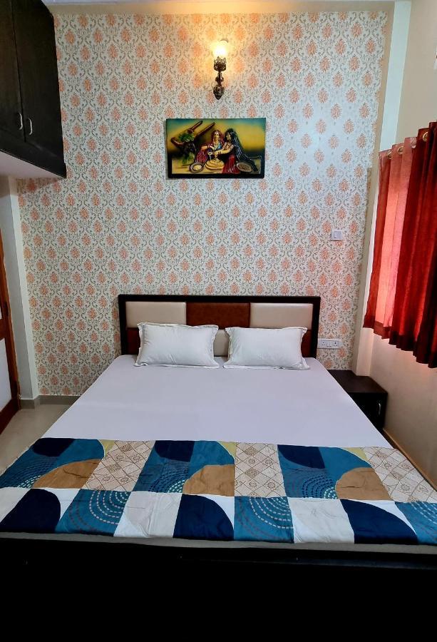 Aditya Premium Homestay- Furnished Air Conditioned- 2Bhk Dzsabalpur Kültér fotó