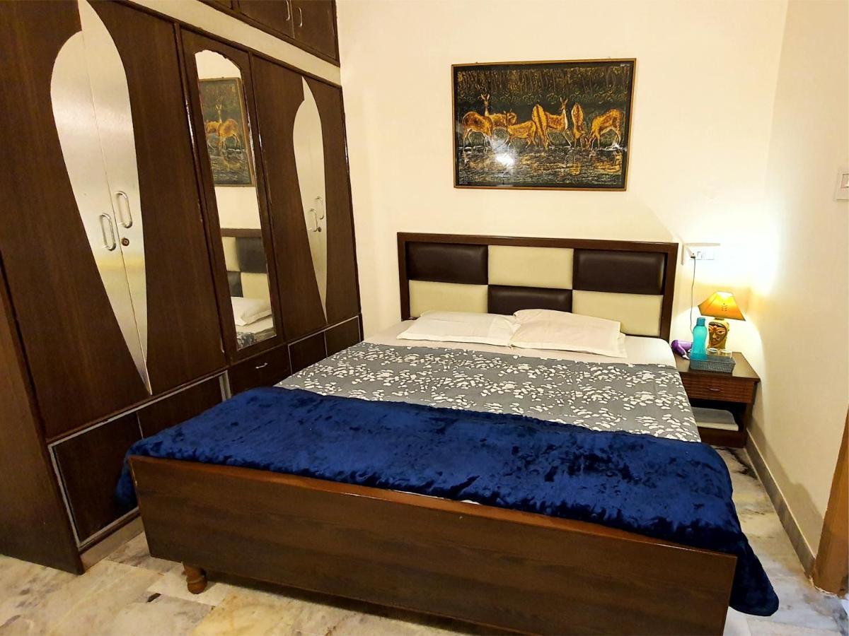 Aditya Premium Homestay- Furnished Air Conditioned- 2Bhk Dzsabalpur Kültér fotó