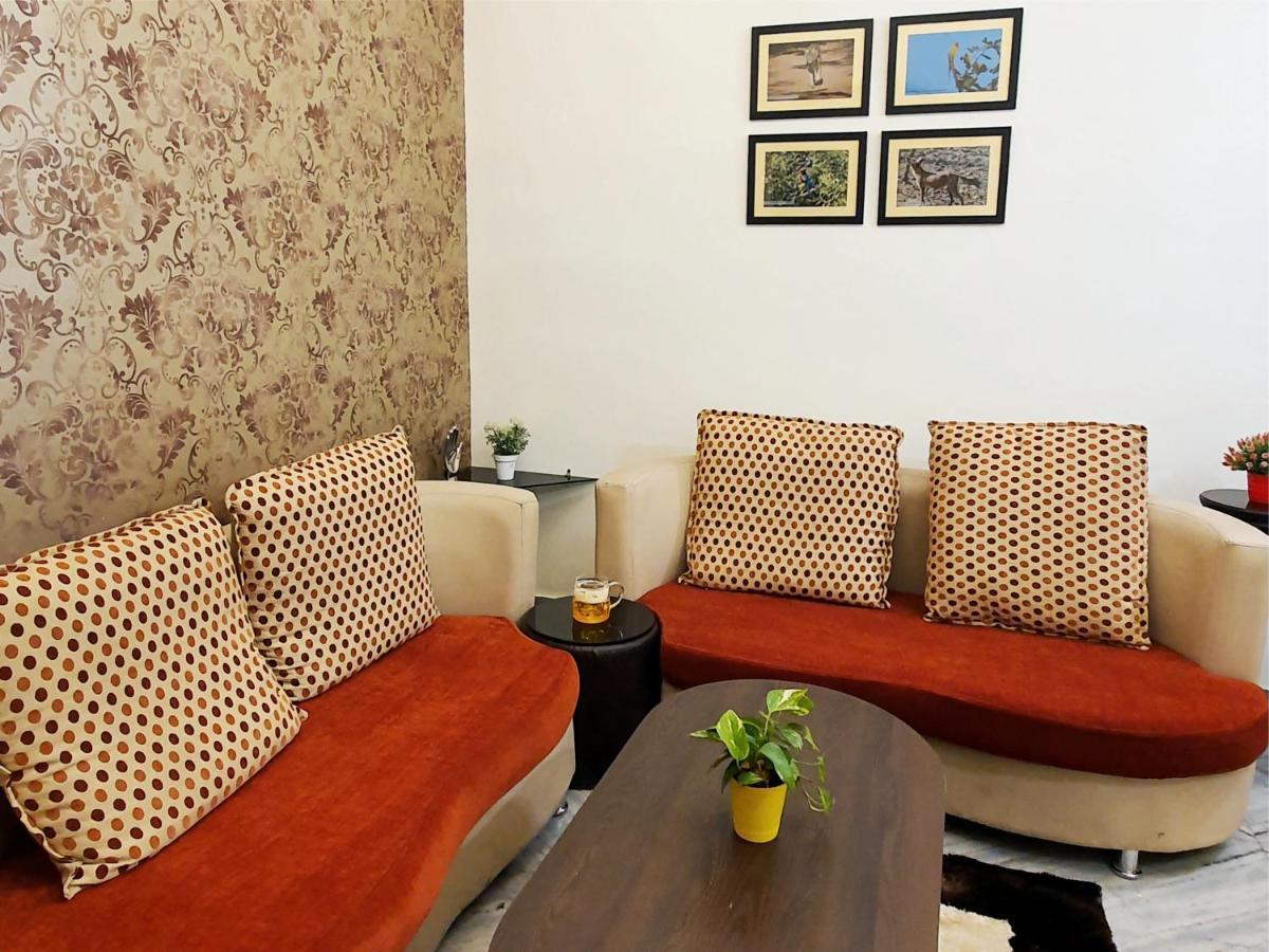 Aditya Premium Homestay- Furnished Air Conditioned- 2Bhk Dzsabalpur Kültér fotó