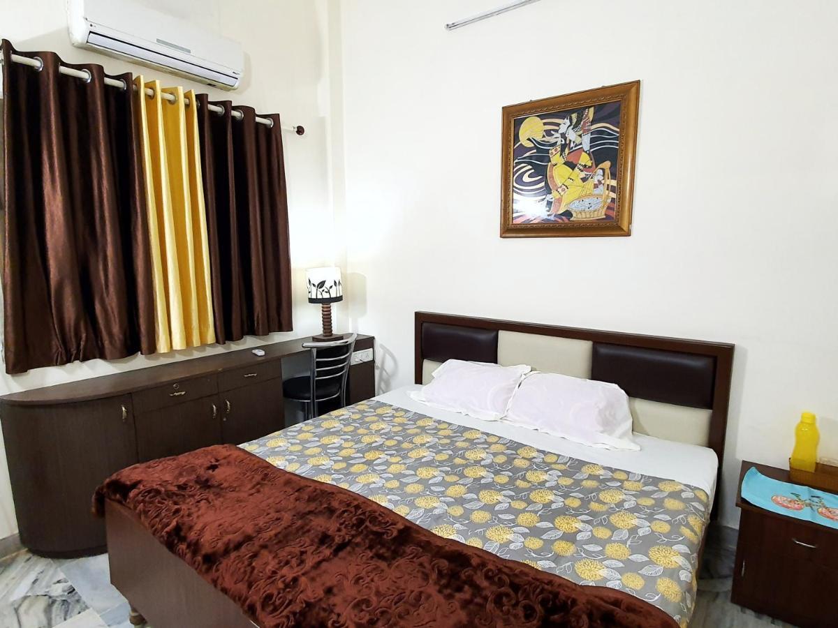 Aditya Premium Homestay- Furnished Air Conditioned- 2Bhk Dzsabalpur Kültér fotó