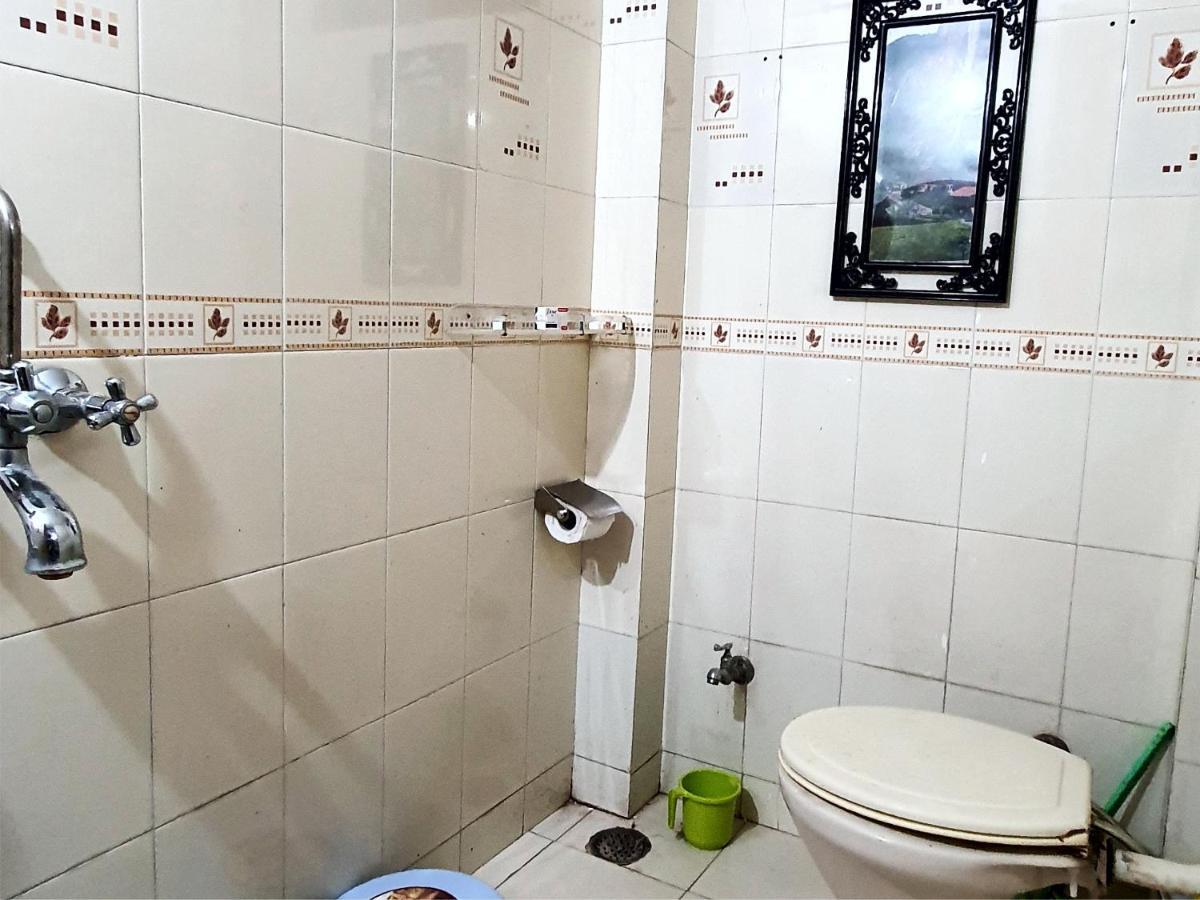 Aditya Premium Homestay- Furnished Air Conditioned- 2Bhk Dzsabalpur Kültér fotó